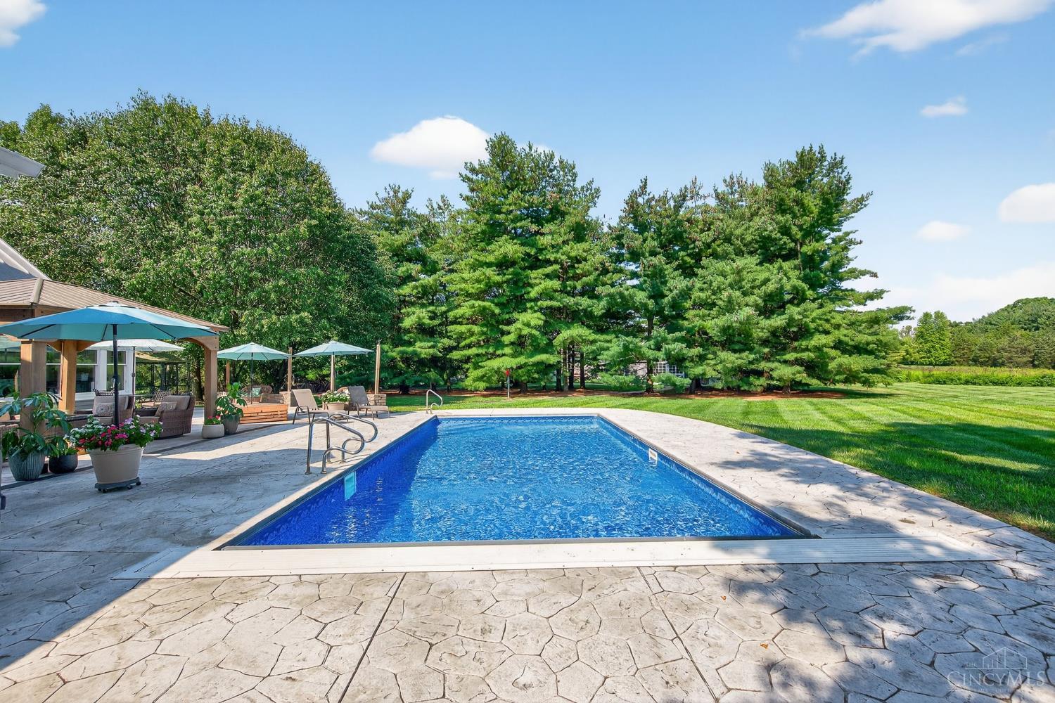 4649 Cox Smith Road