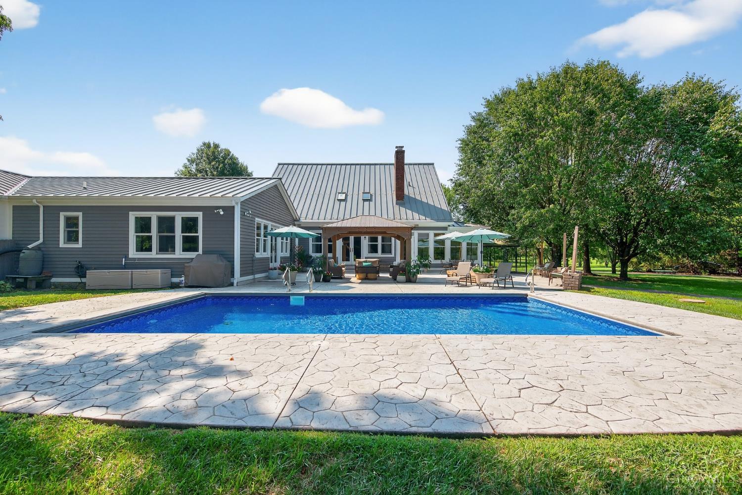 4649 Cox Smith Road