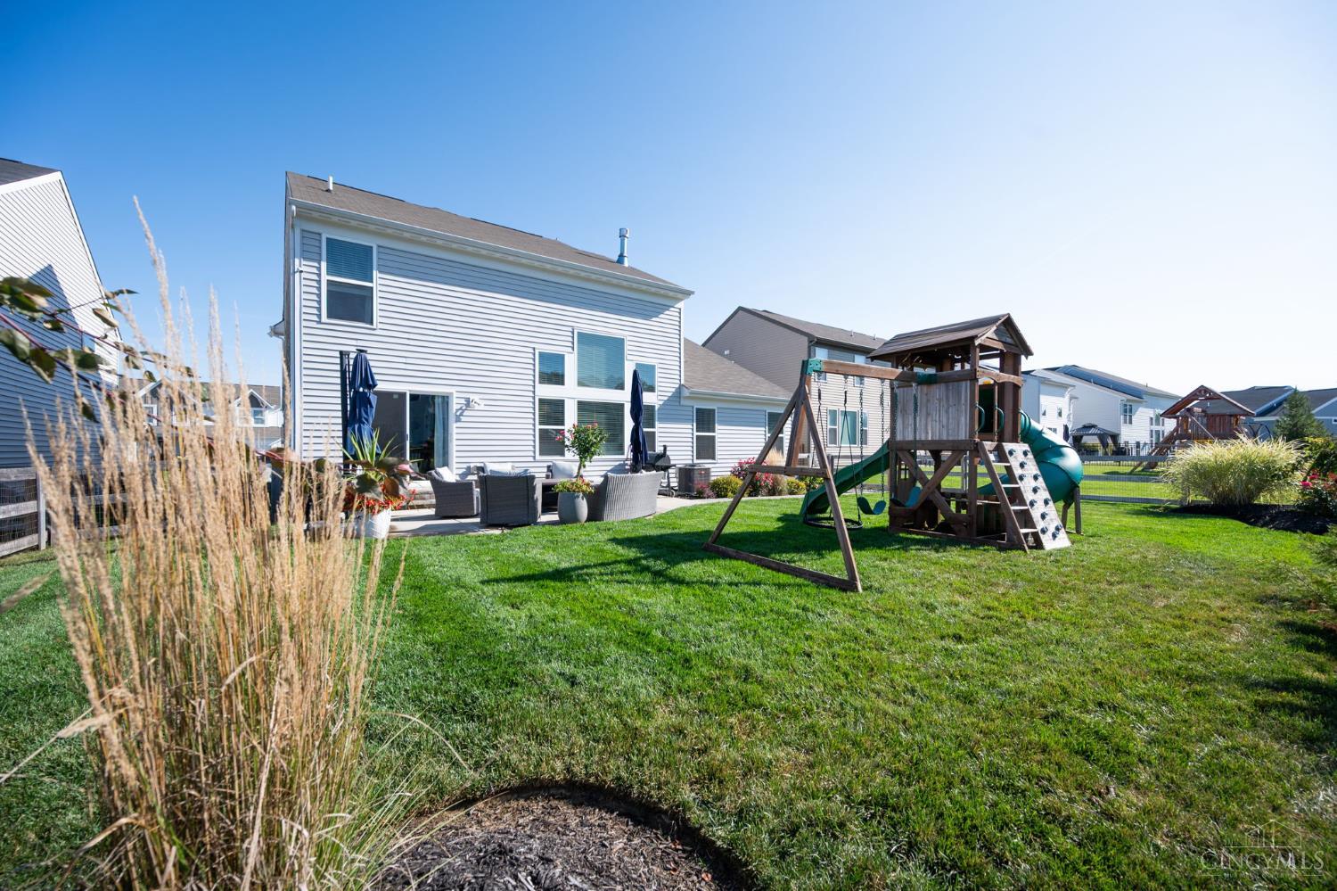 1527 Englewood Court