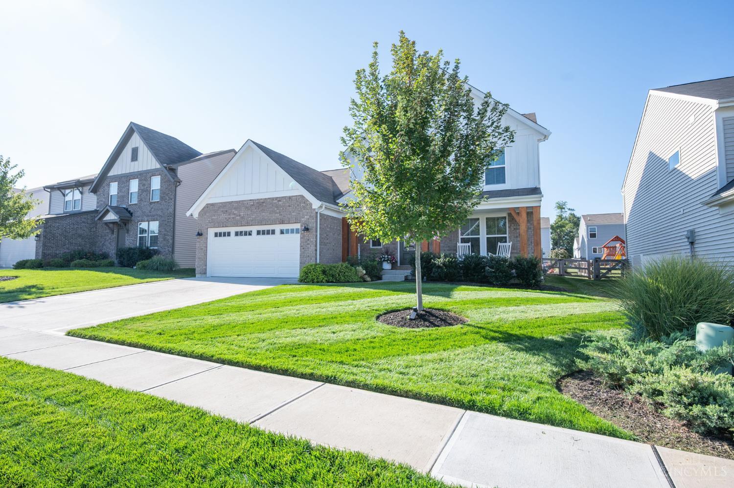 1527 Englewood Court