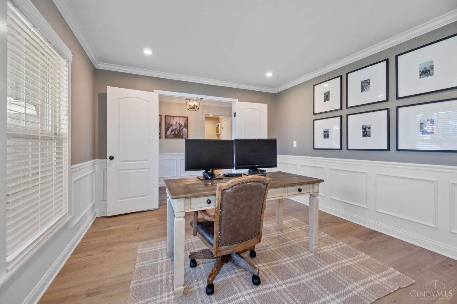 1527 Englewood Court