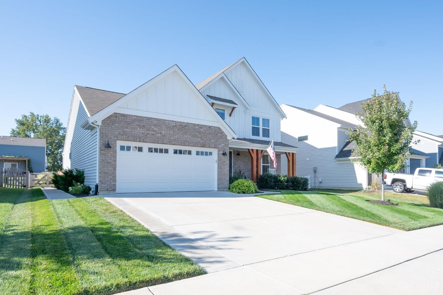 1527 Englewood Court