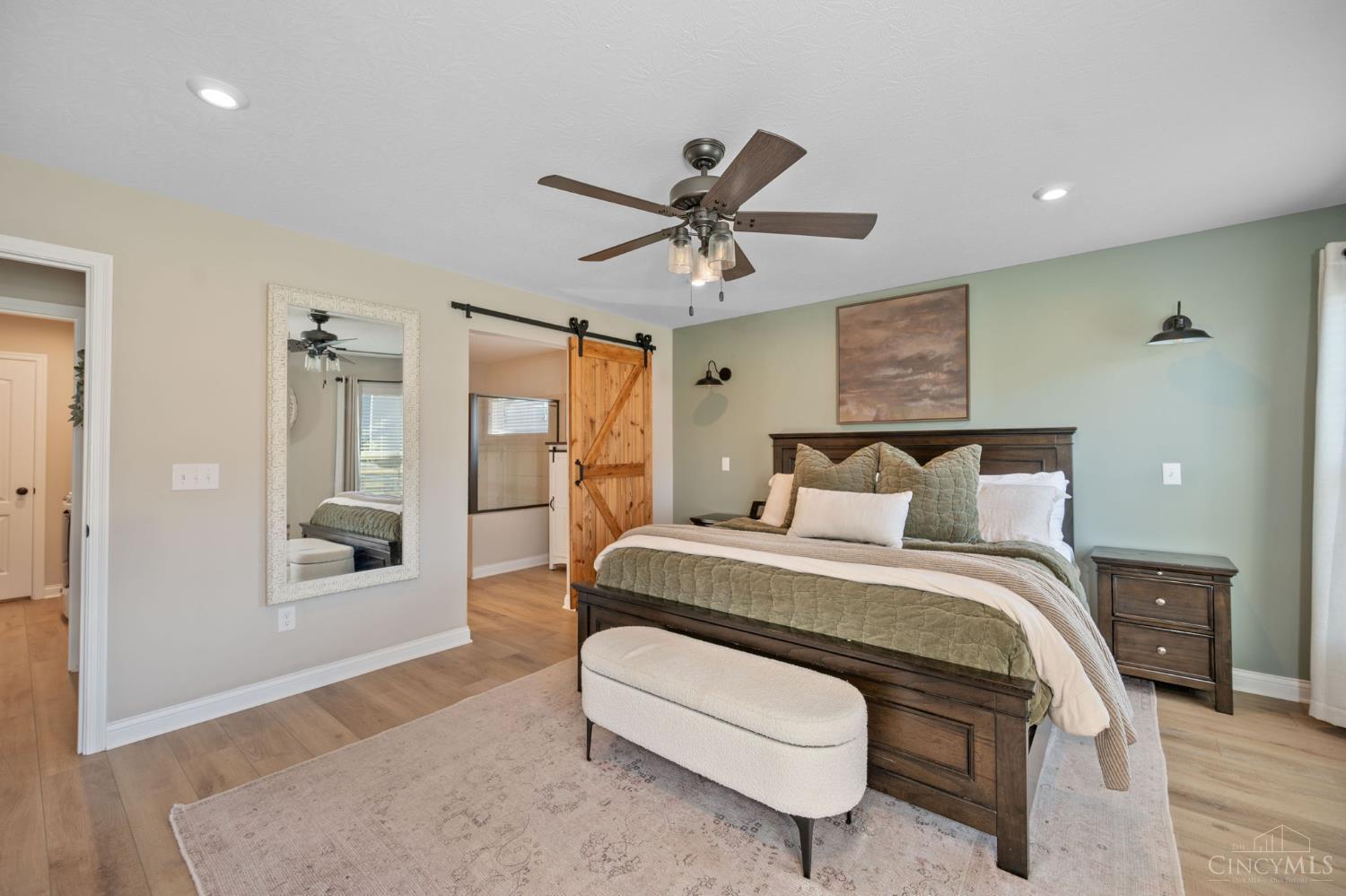 1527 Englewood Court