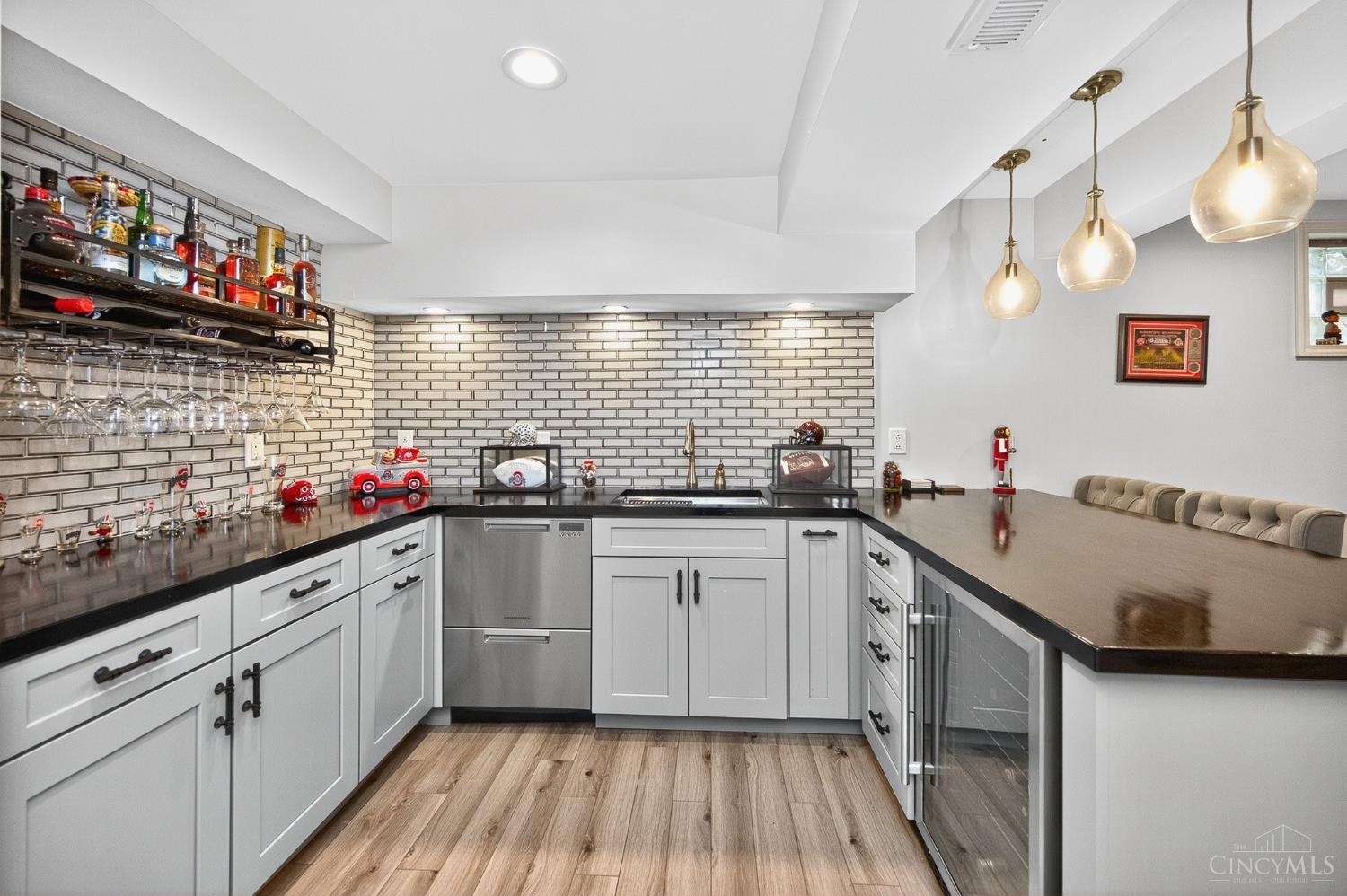 7293 Windsor Park Drive