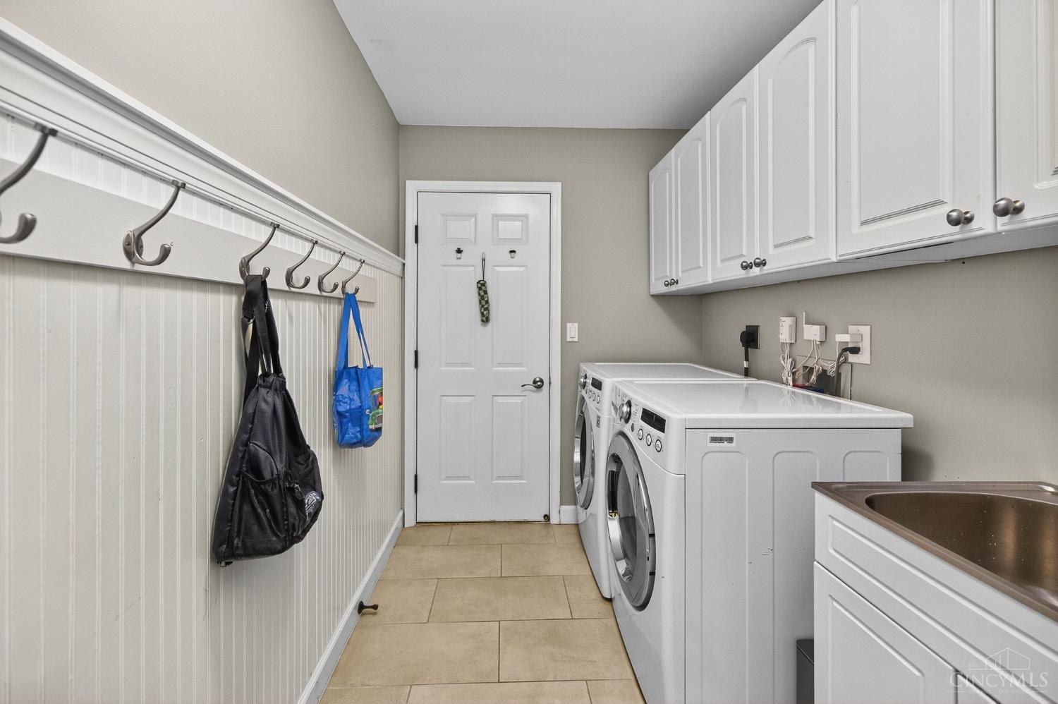 7293 Windsor Park Drive