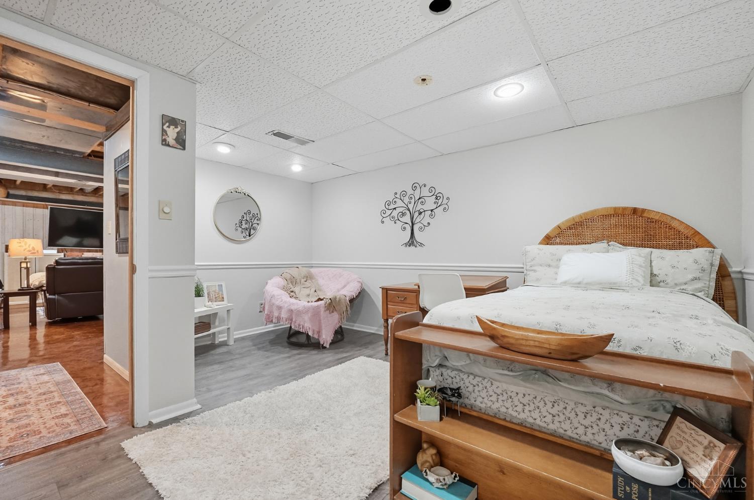 8305 Woodbridge Lane