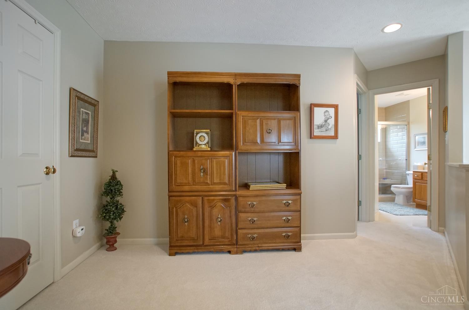 6486 Prestwick Court