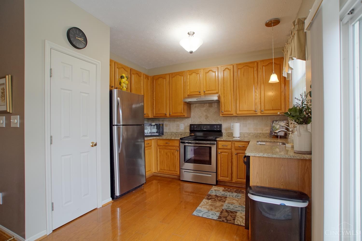 6486 Prestwick Court