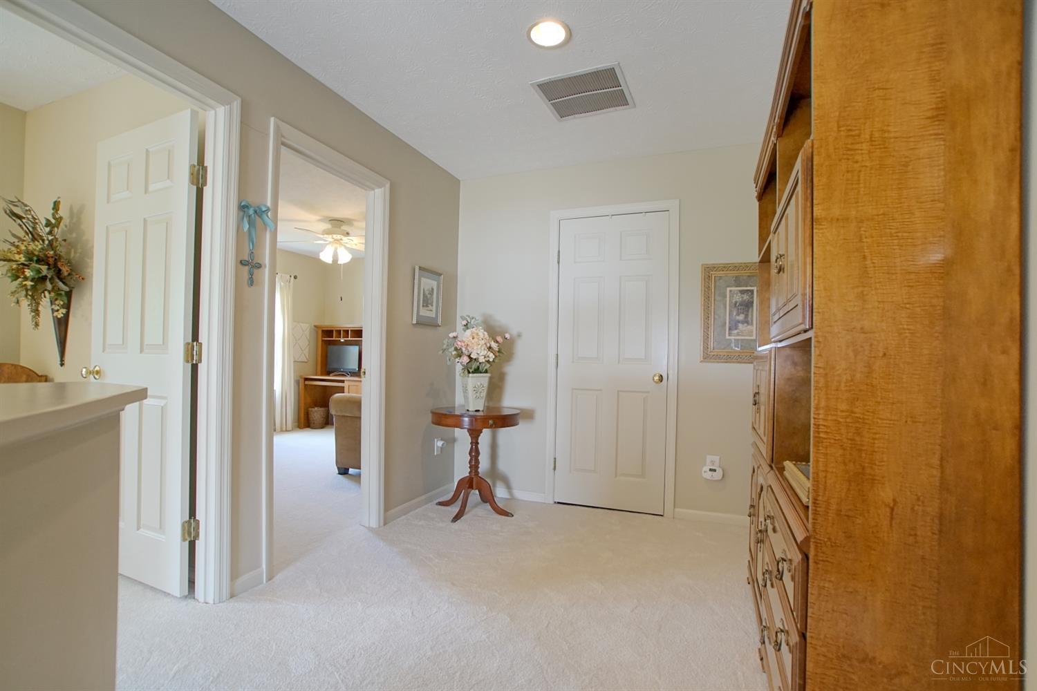 6486 Prestwick Court