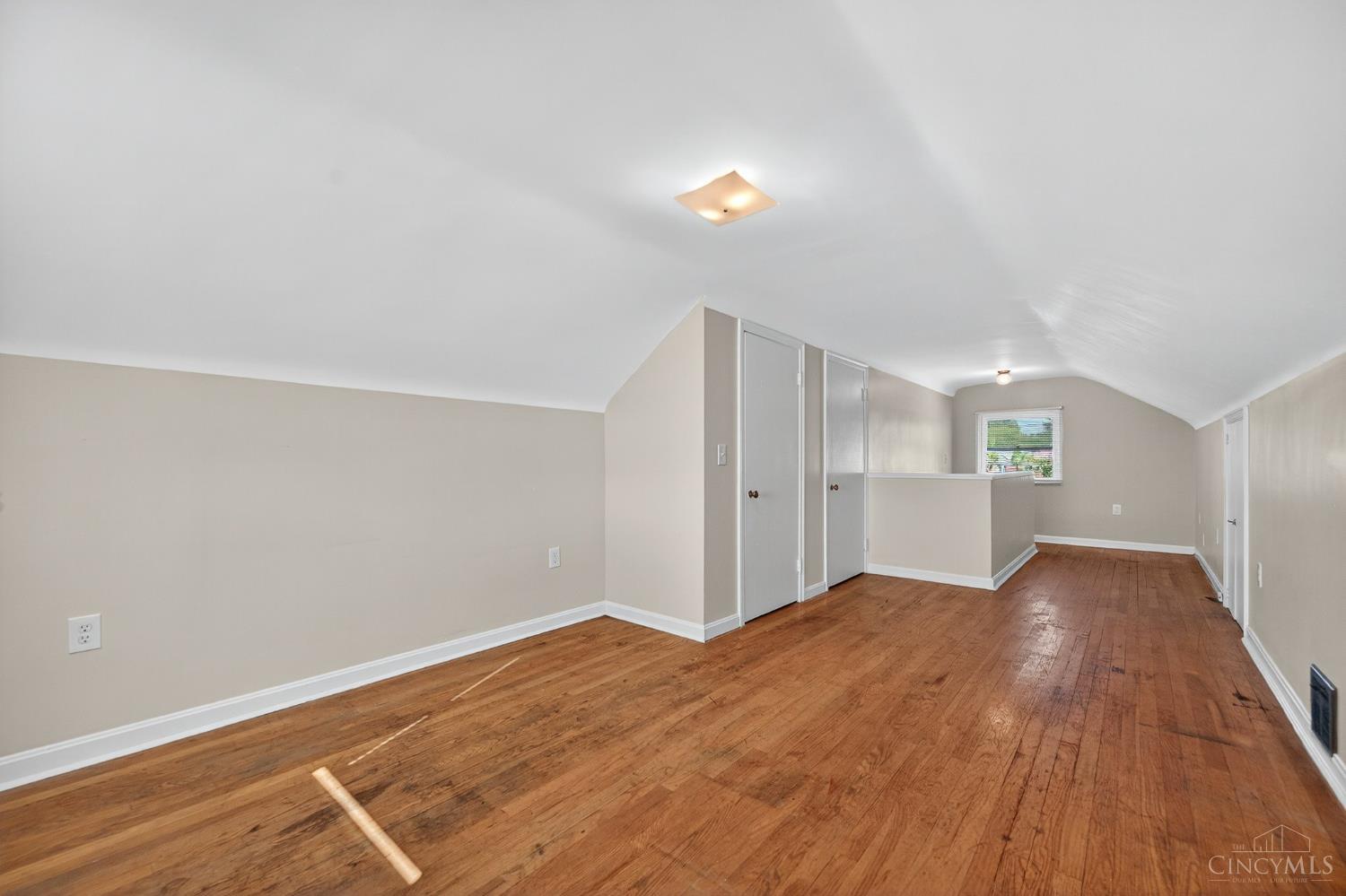 5709 Cheviot Road