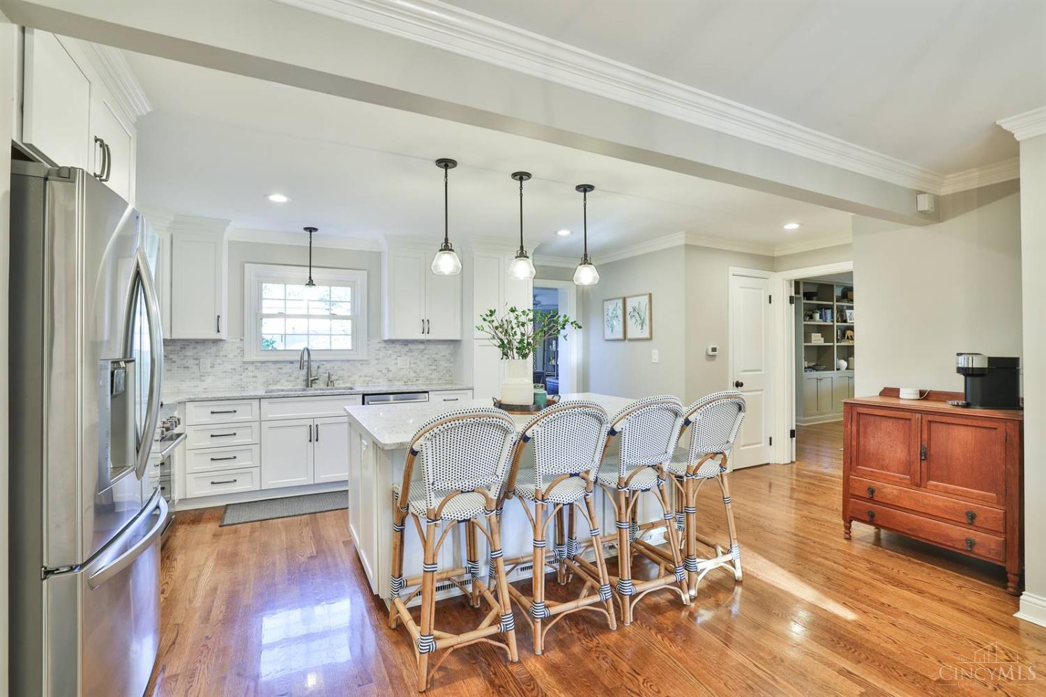 8899 Lyncris Drive