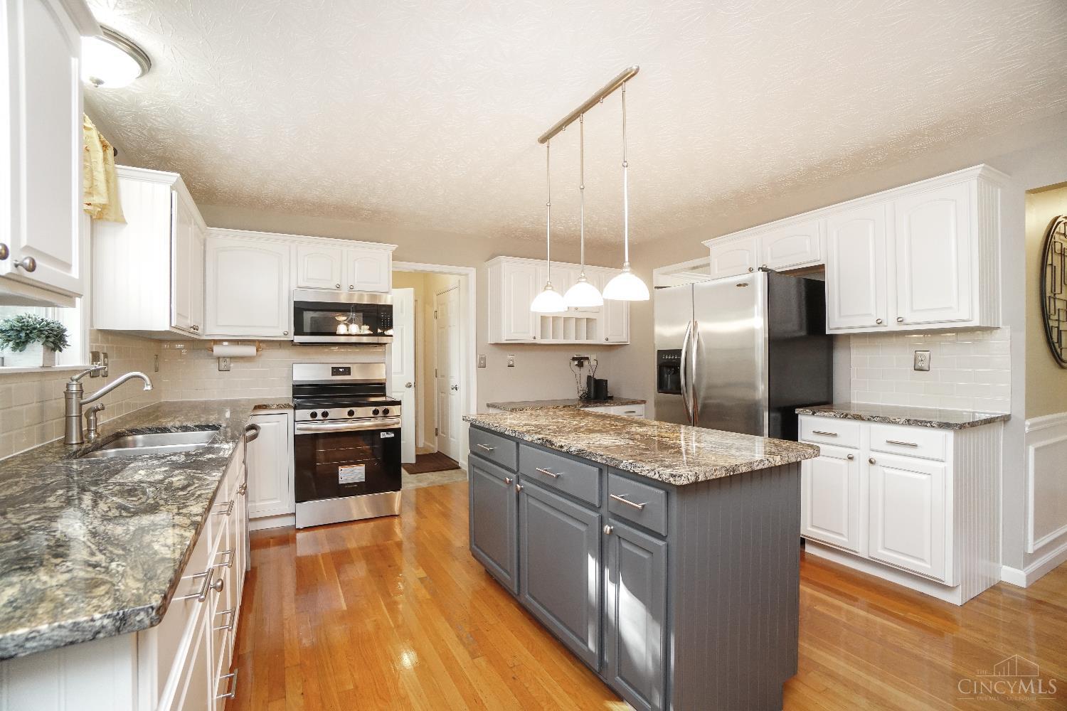 5757 Lynx Court