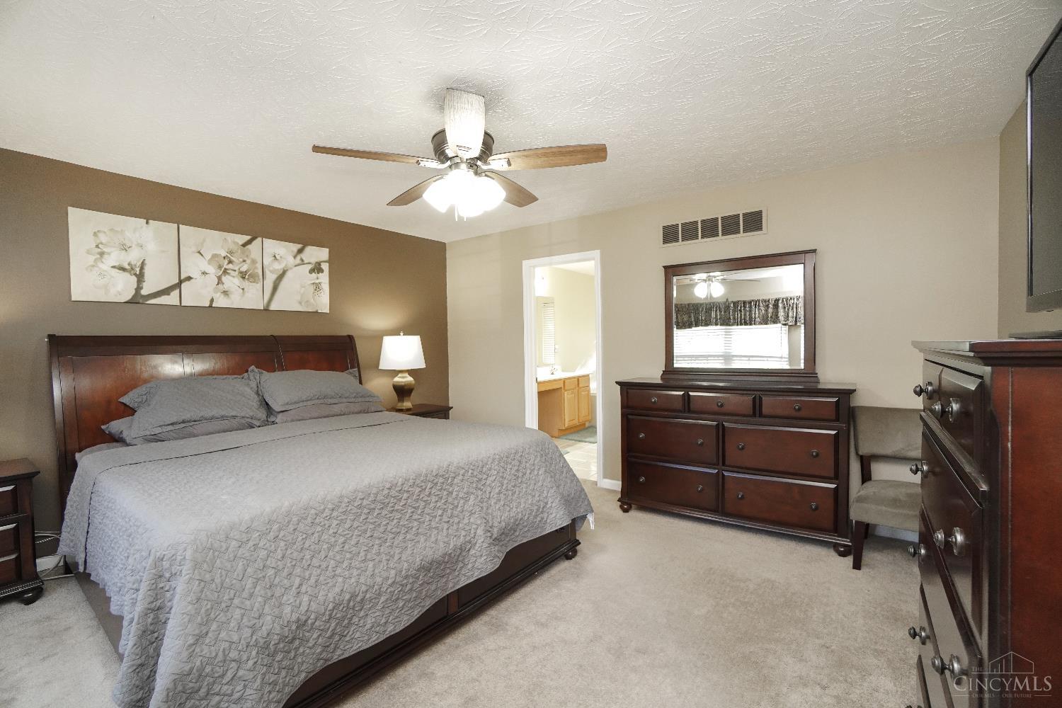 5757 Lynx Court
