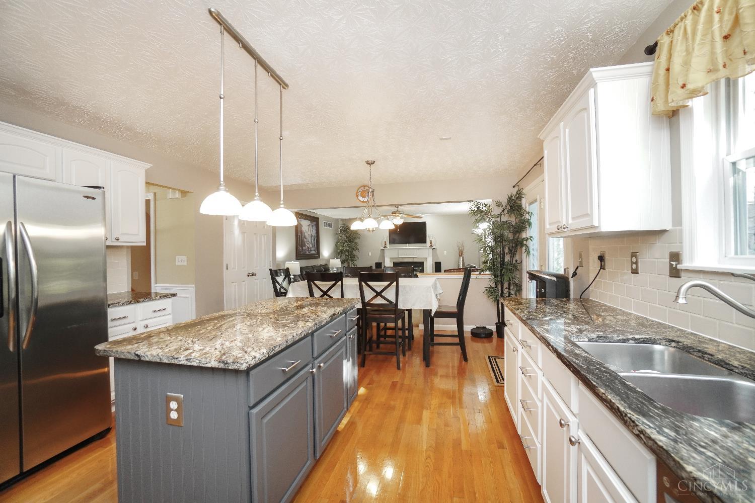 5757 Lynx Court