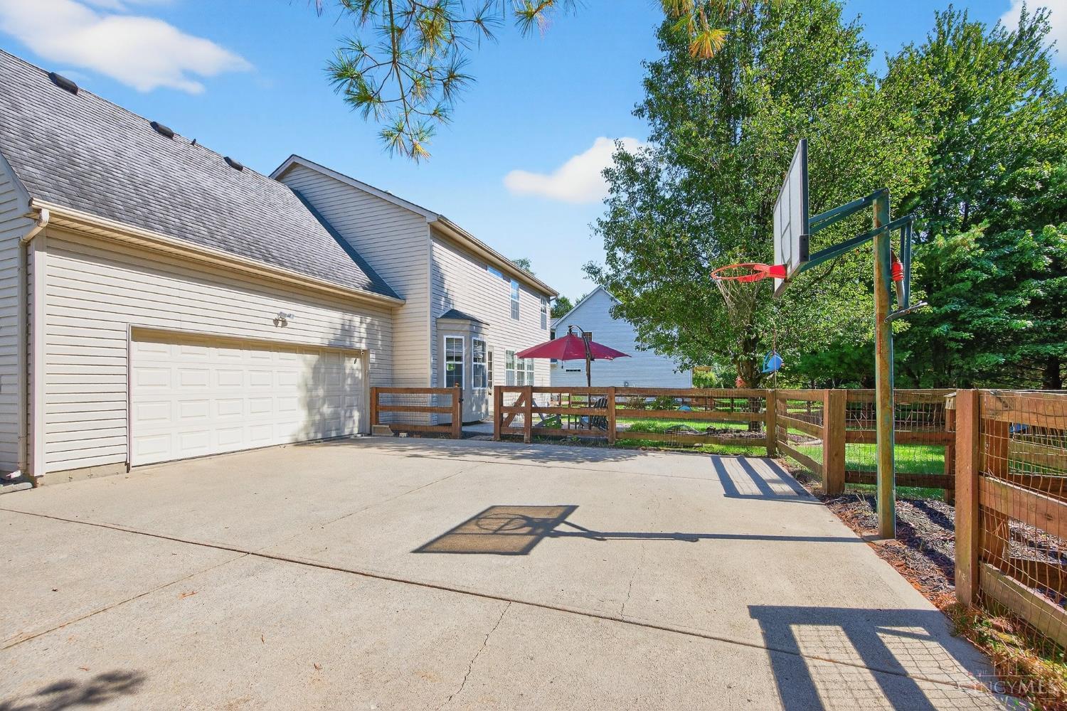 763 Bamburgh Drive