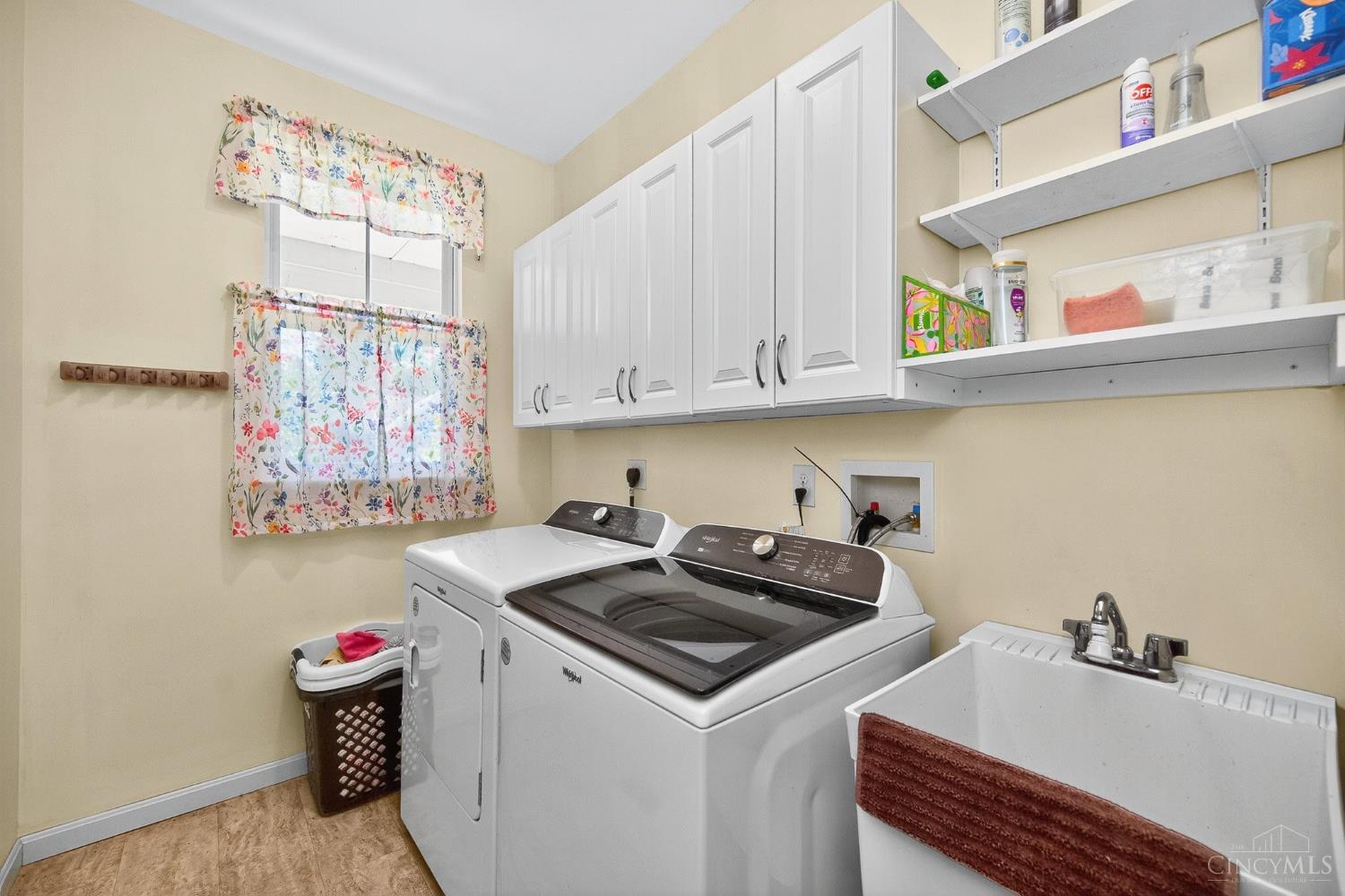 1822 Oak Grove Lane