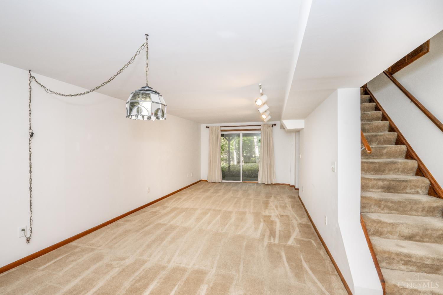 9571 Benchmark Lane