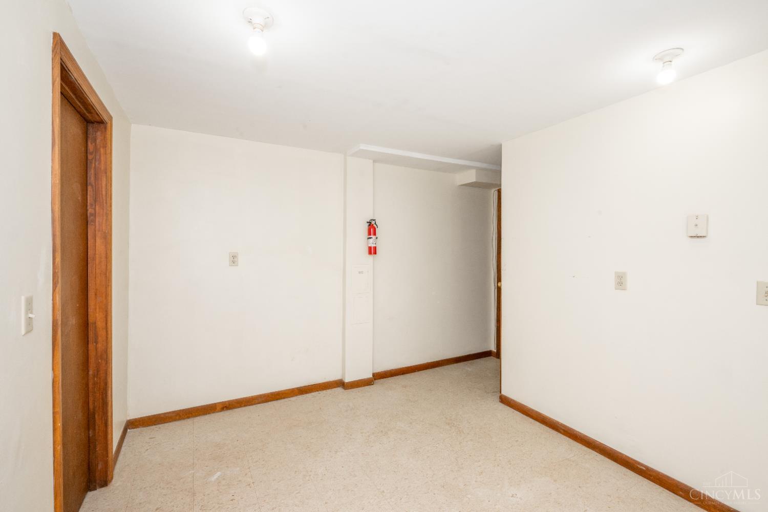 9571 Benchmark Lane