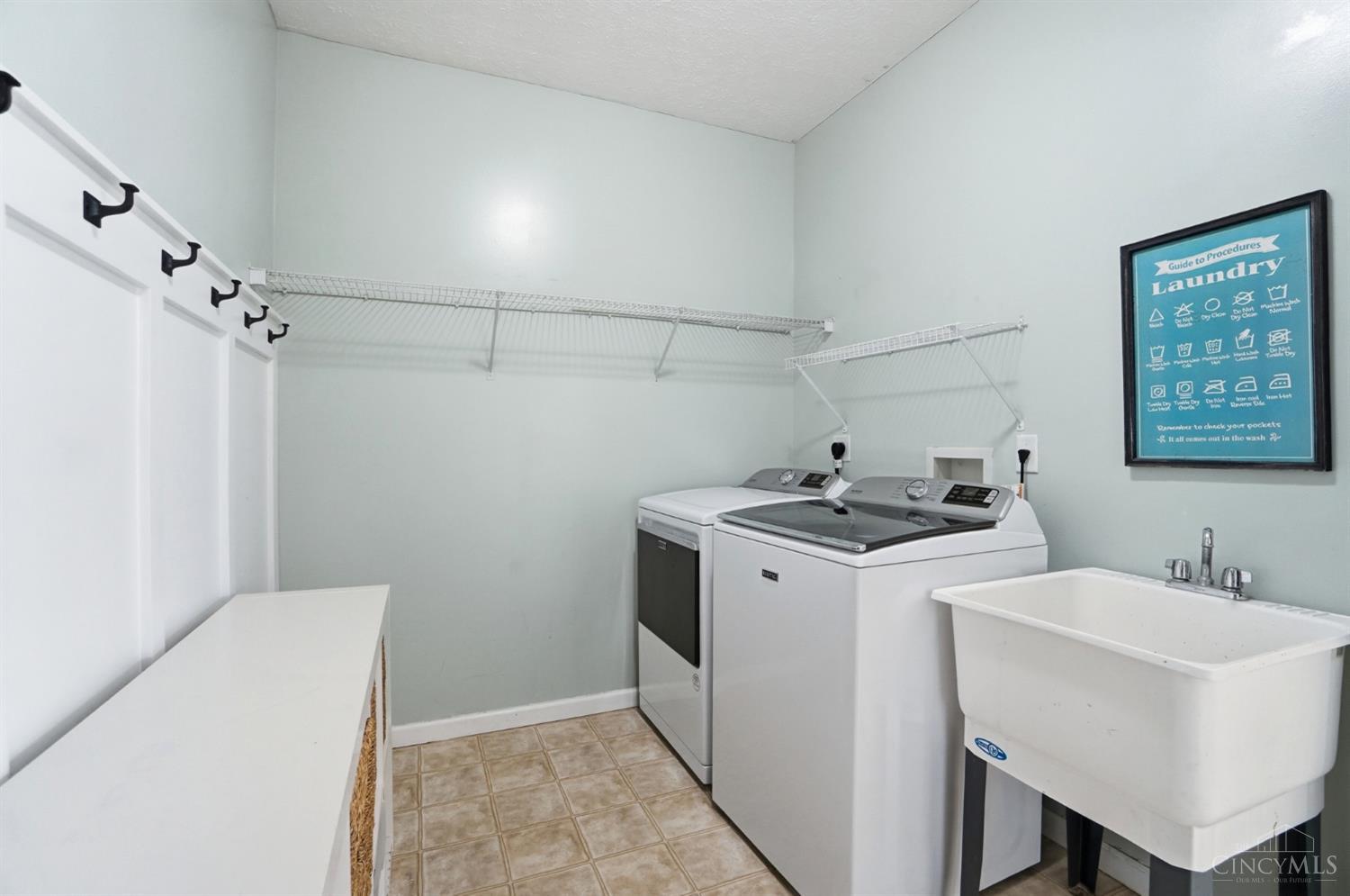 315 Indian Pointe Drive