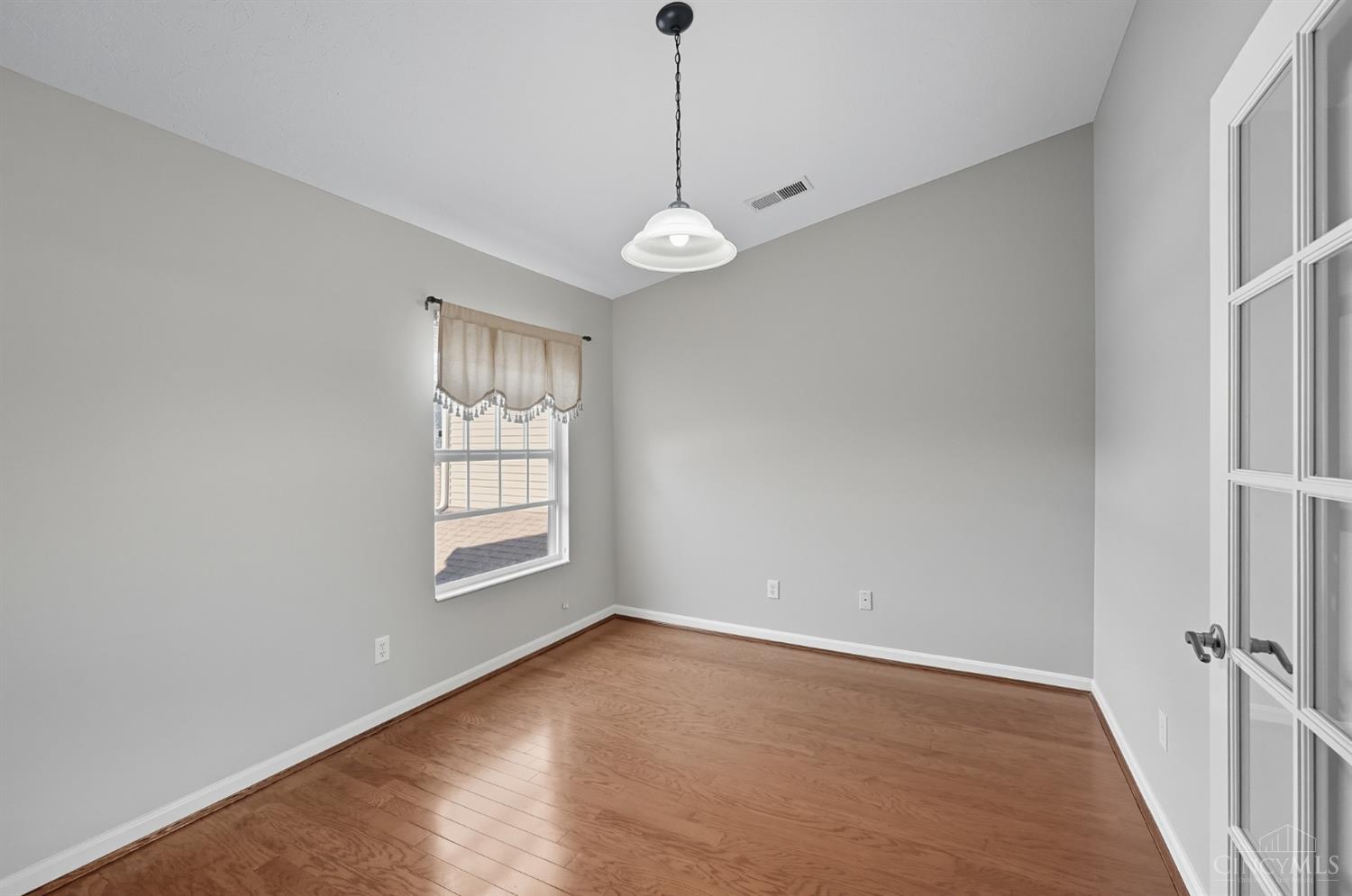 1194 Feather Trail