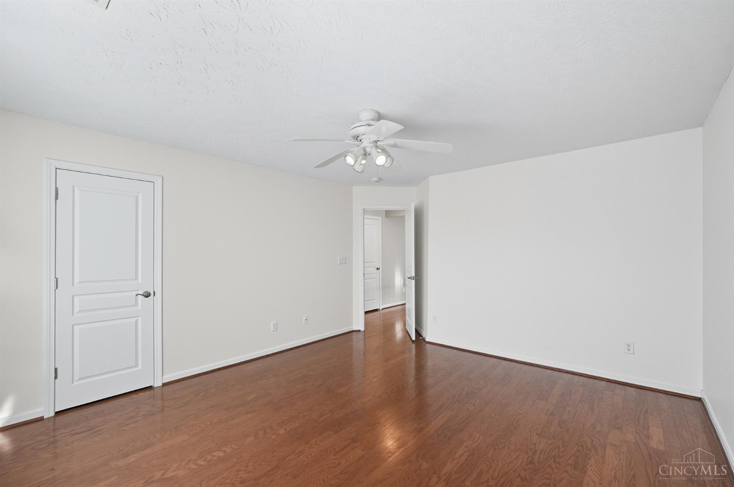 1194 Feather Trail