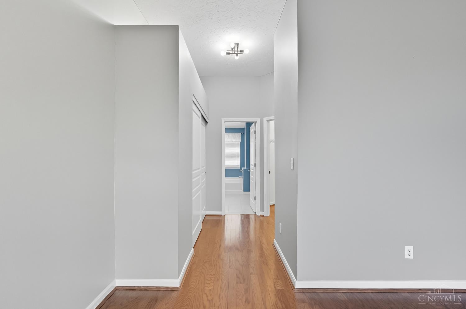 1194 Feather Trail
