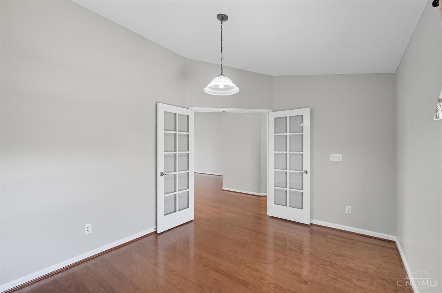 1194 Feather Trail
