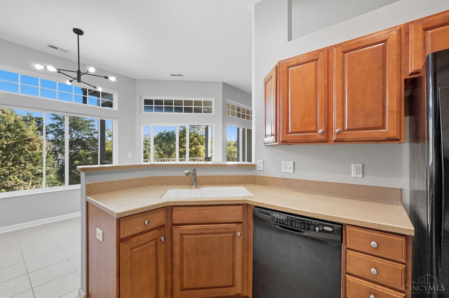 1194 Feather Trail
