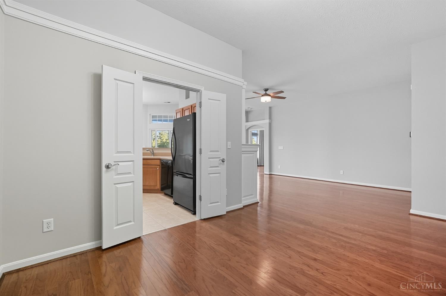 1194 Feather Trail