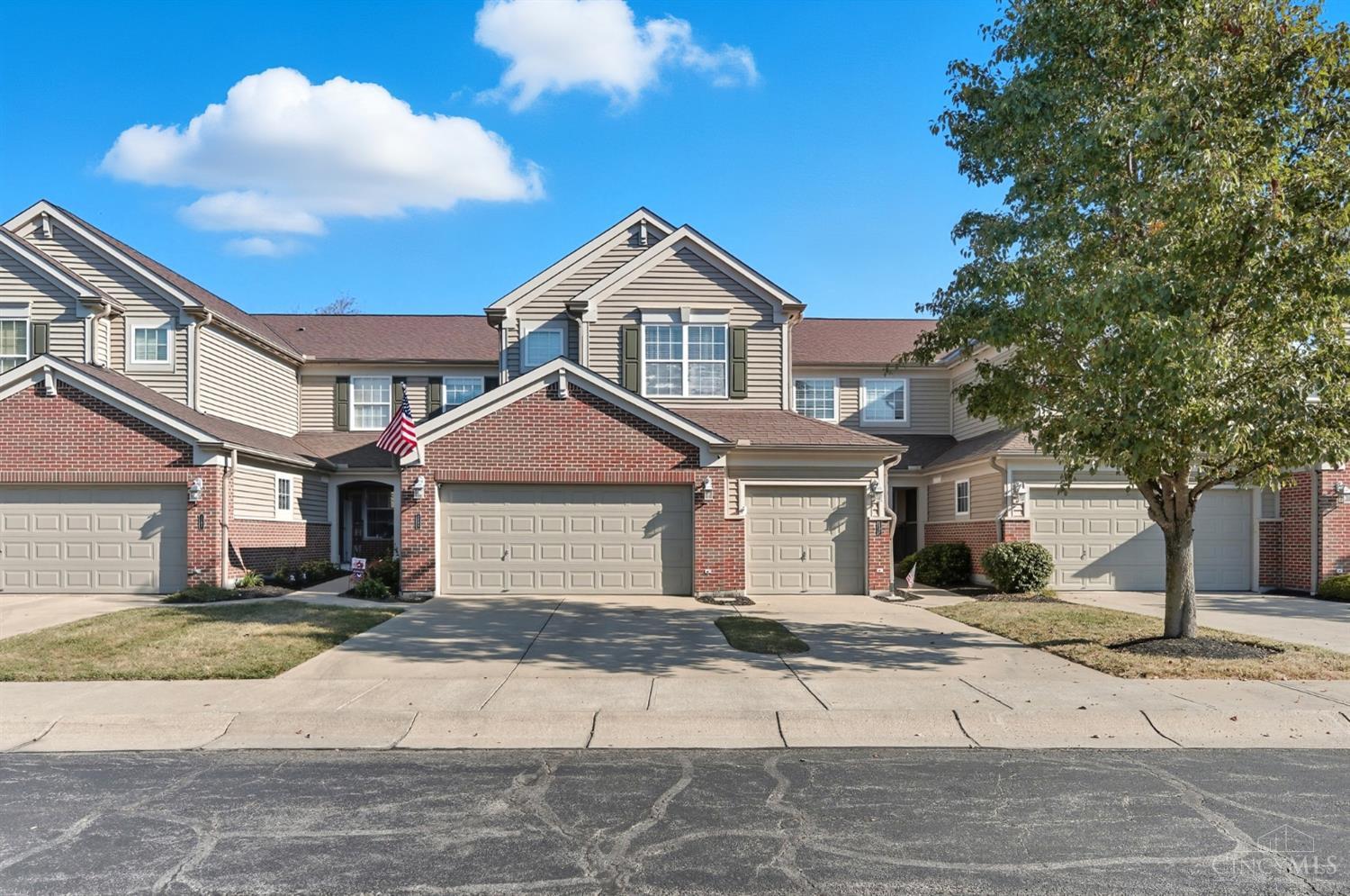 1194 Feather Trail