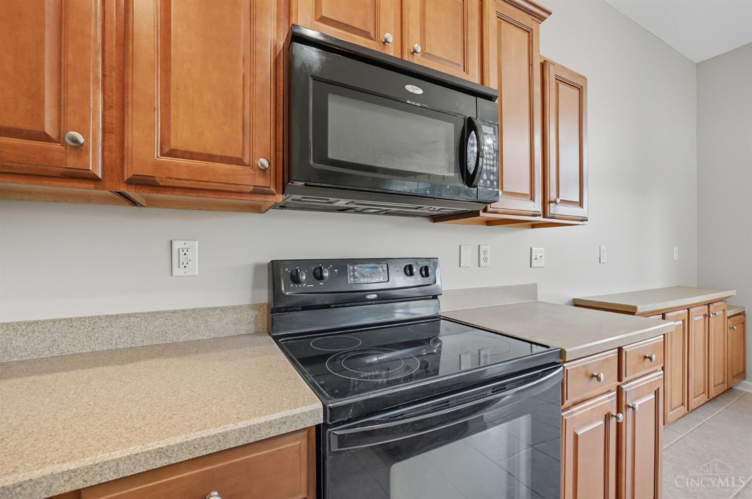 1194 Feather Trail