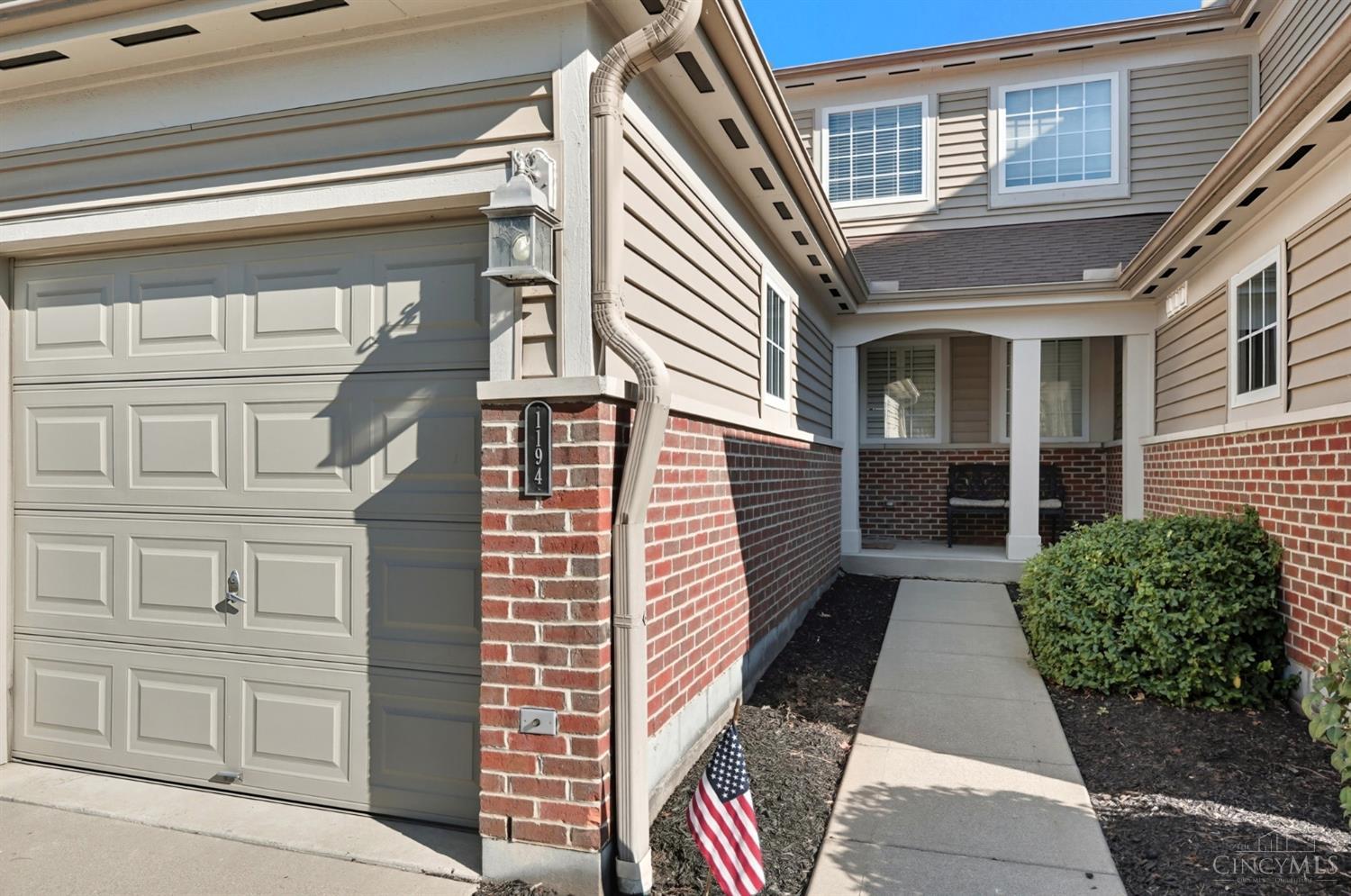 1194 Feather Trail