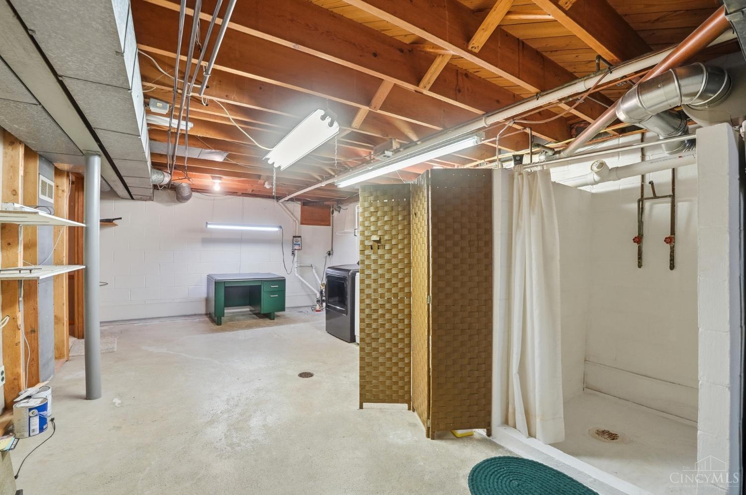 9411 Gina Drive
