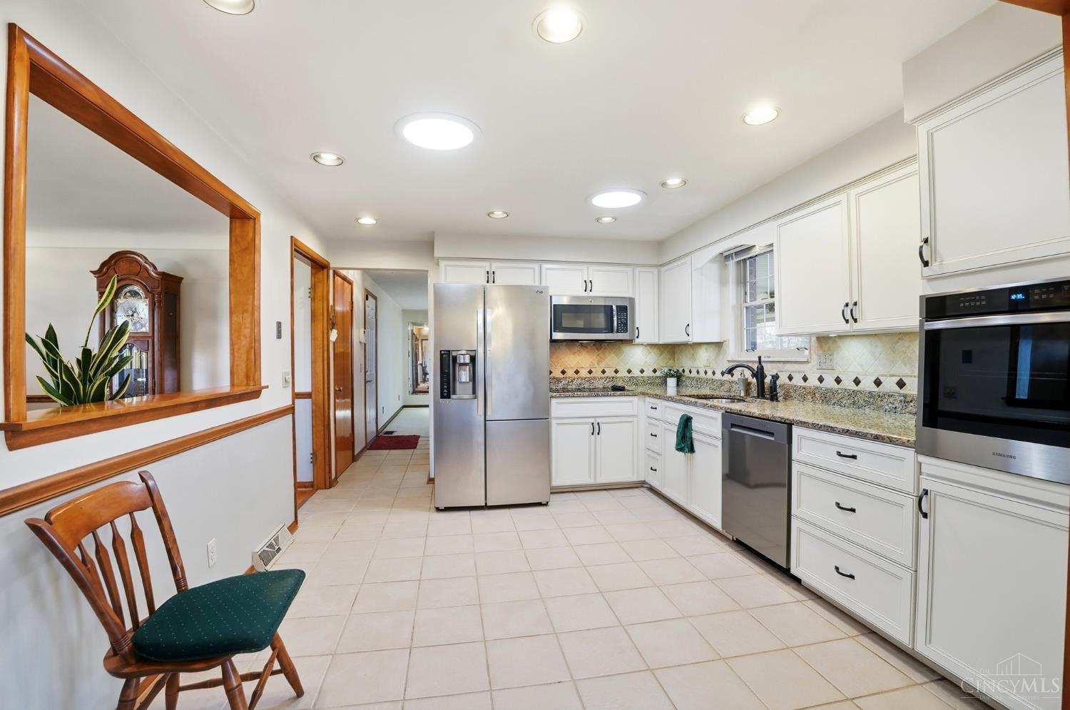 9411 Gina Drive