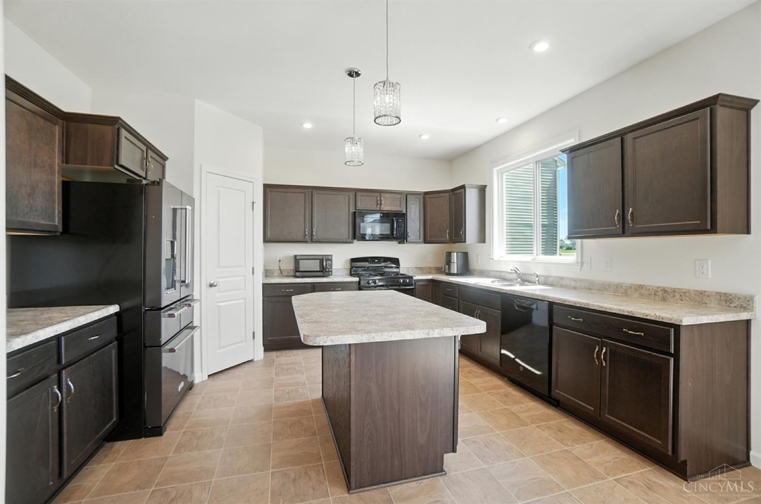 7120 Quellin Boulevard