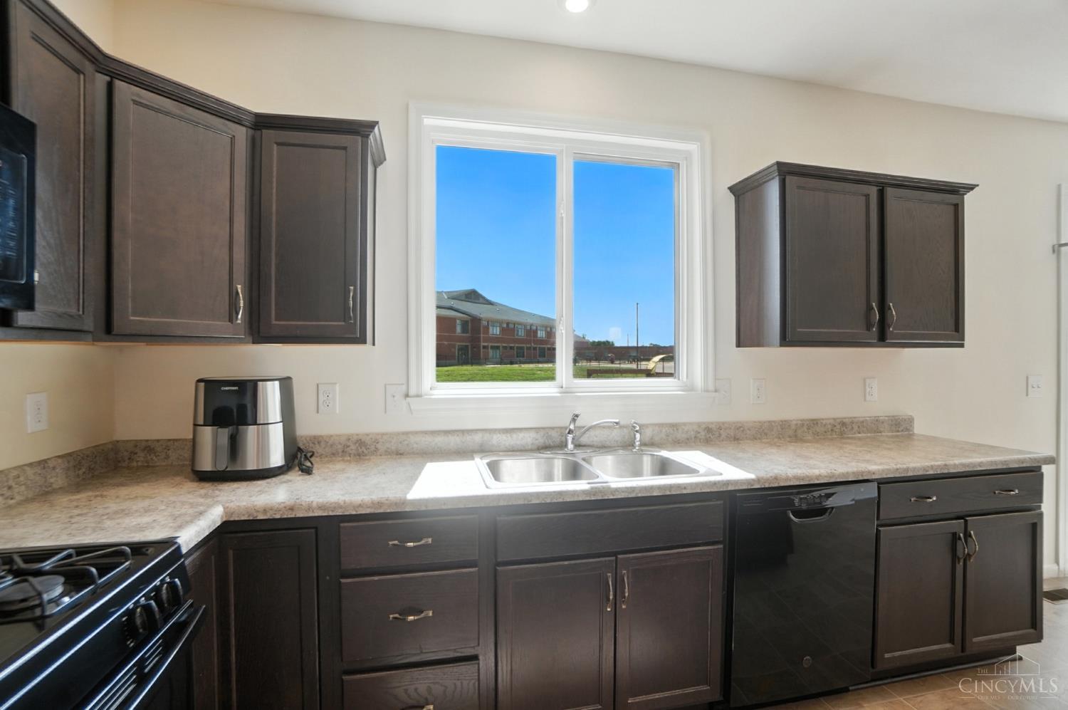 7120 Quellin Boulevard