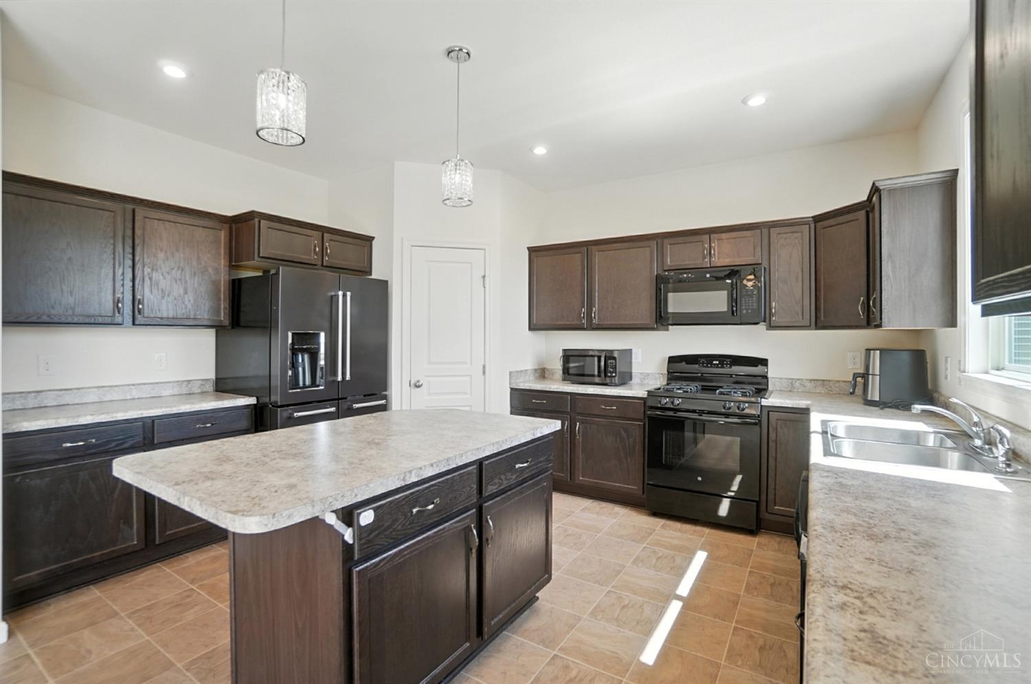 7120 Quellin Boulevard