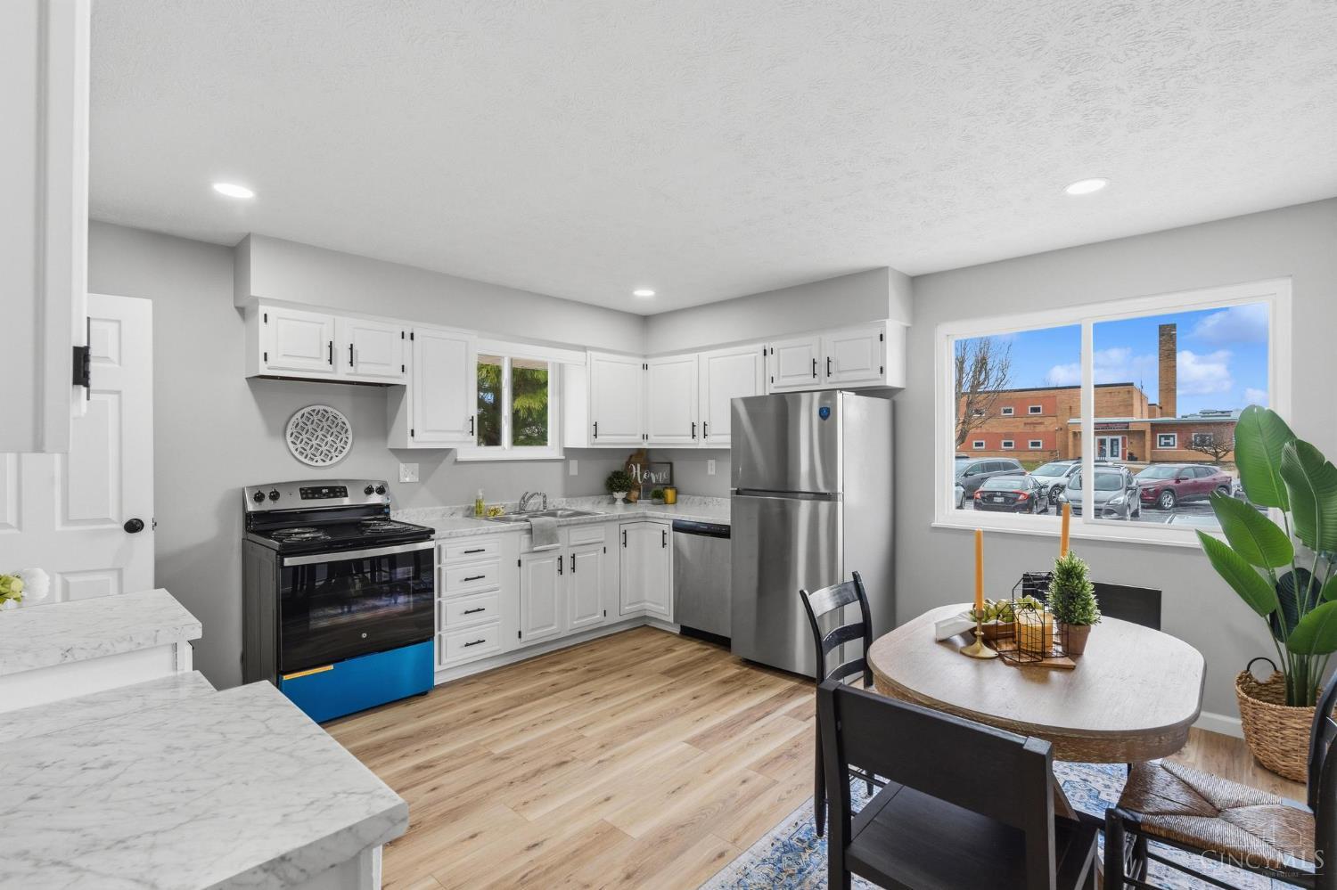 207 Richardson Place