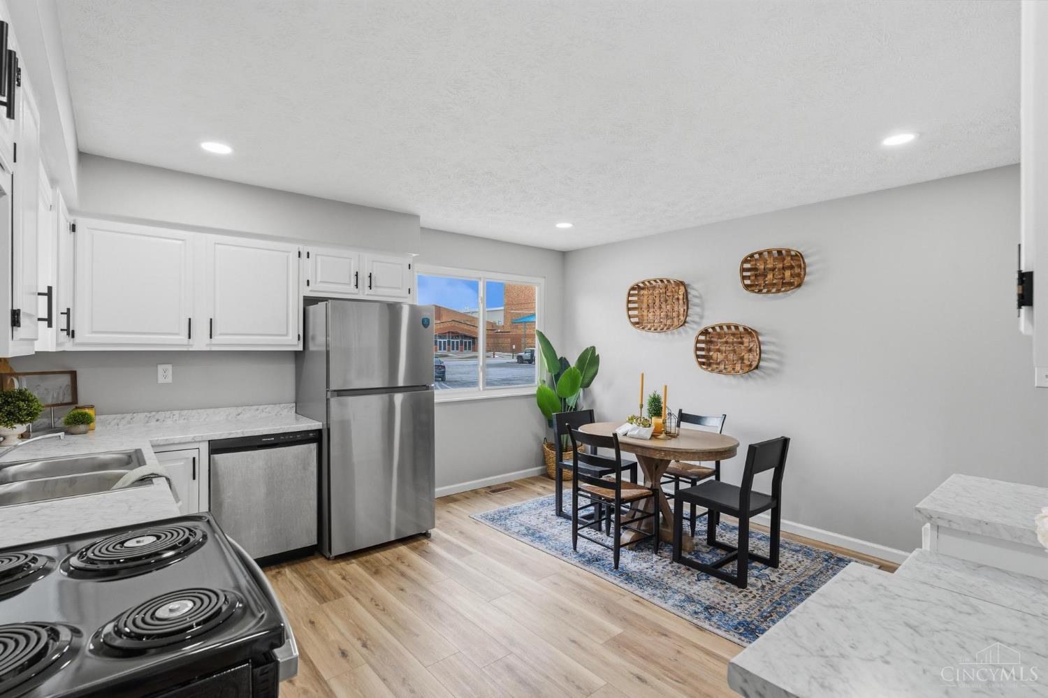 207 Richardson Place