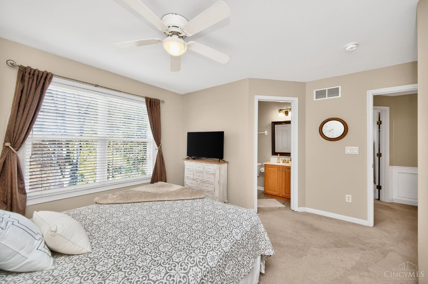 5641 Richmond Park Drive