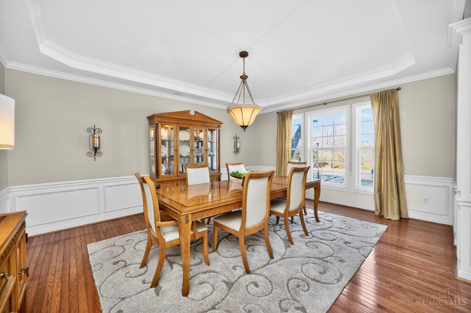 5641 Richmond Park Drive