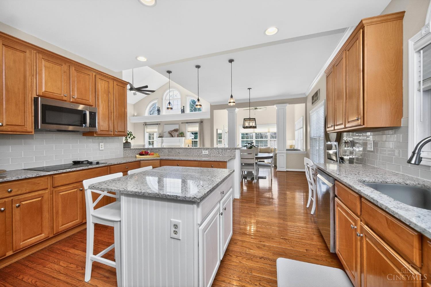 5641 Richmond Park Drive