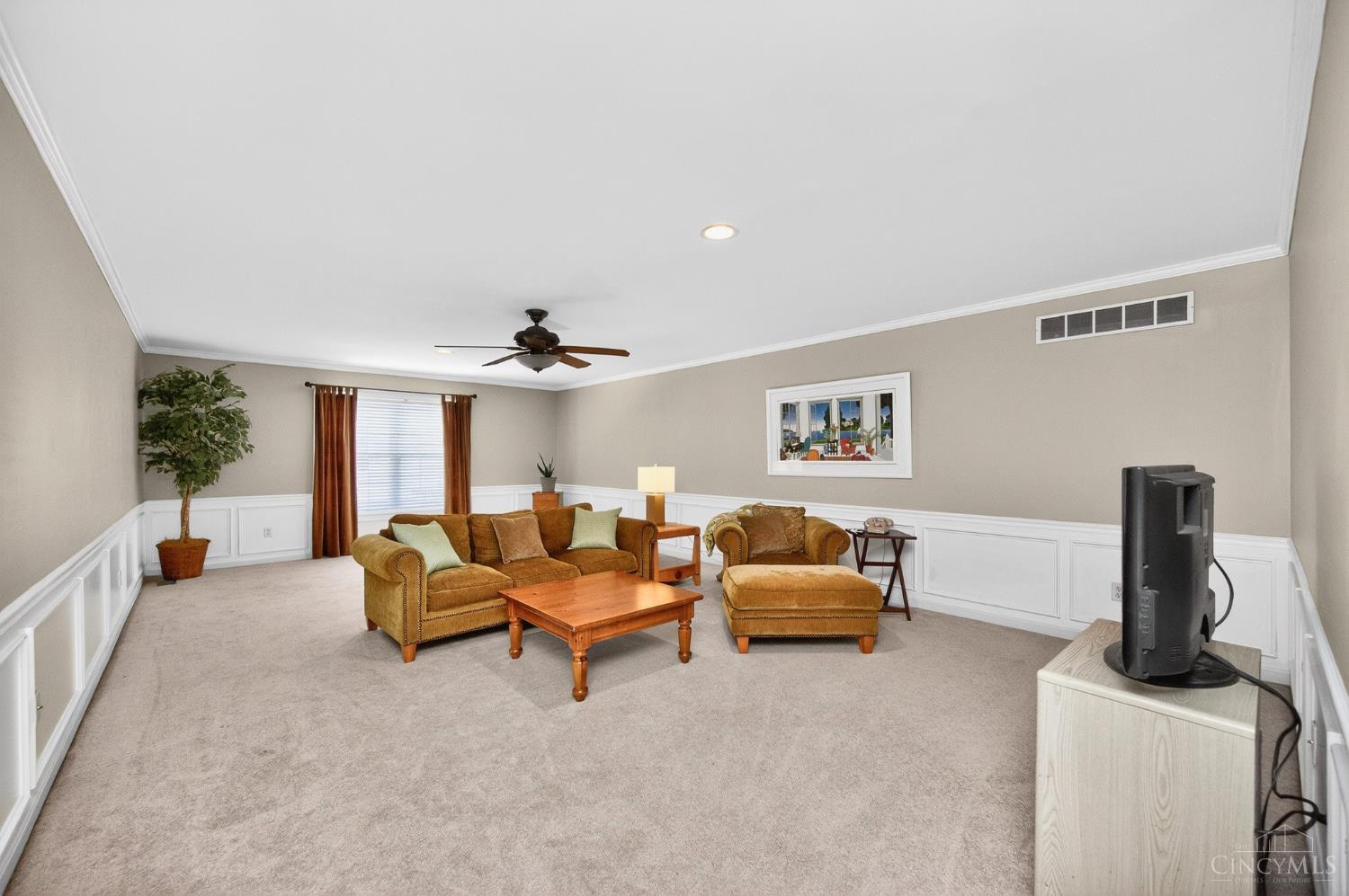 5641 Richmond Park Drive