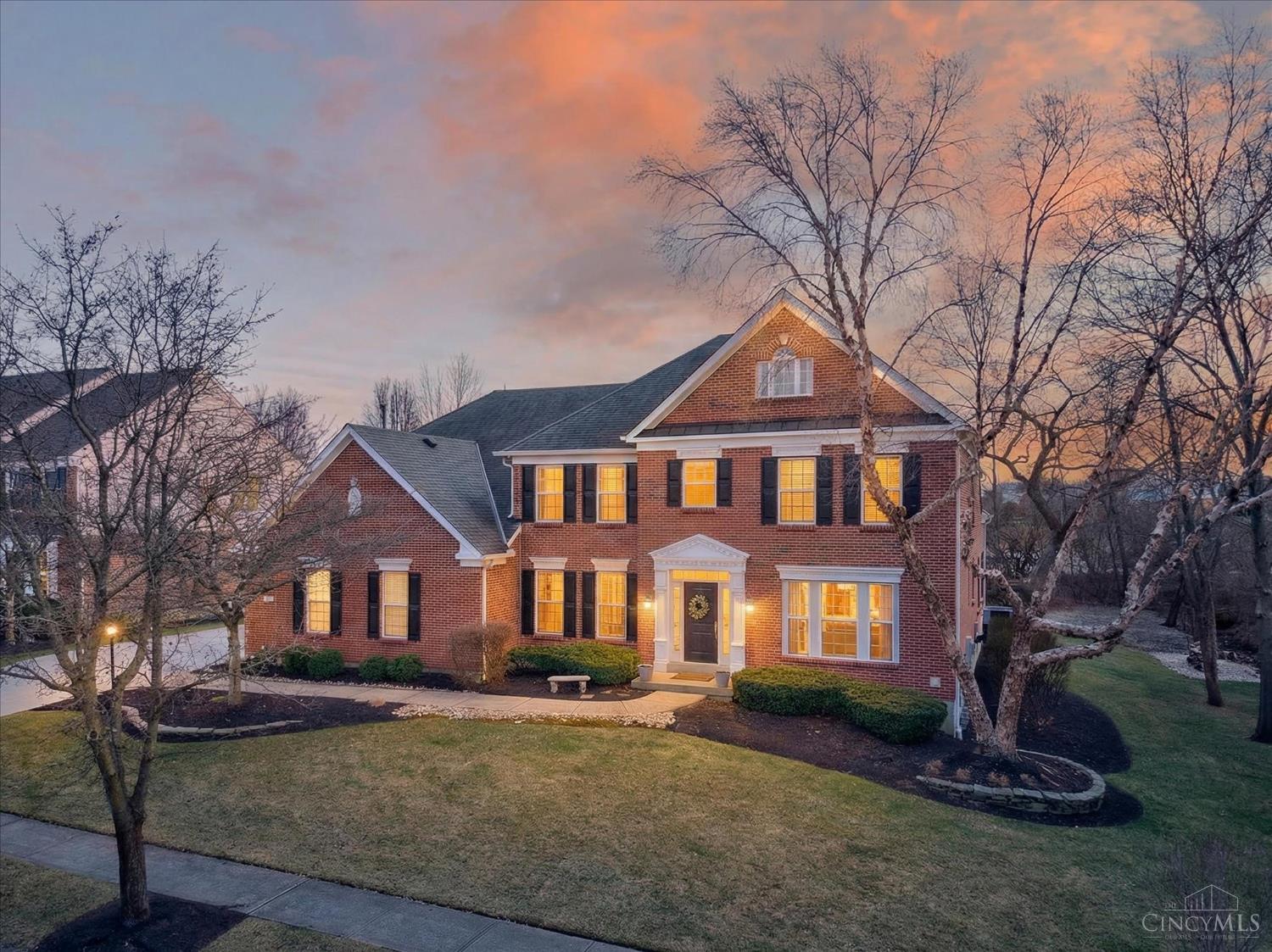 5641 Richmond Park Drive