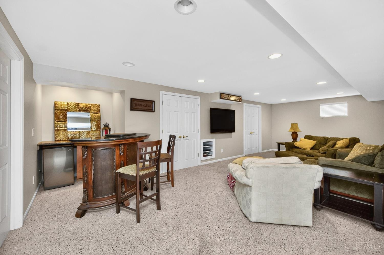 5641 Richmond Park Drive