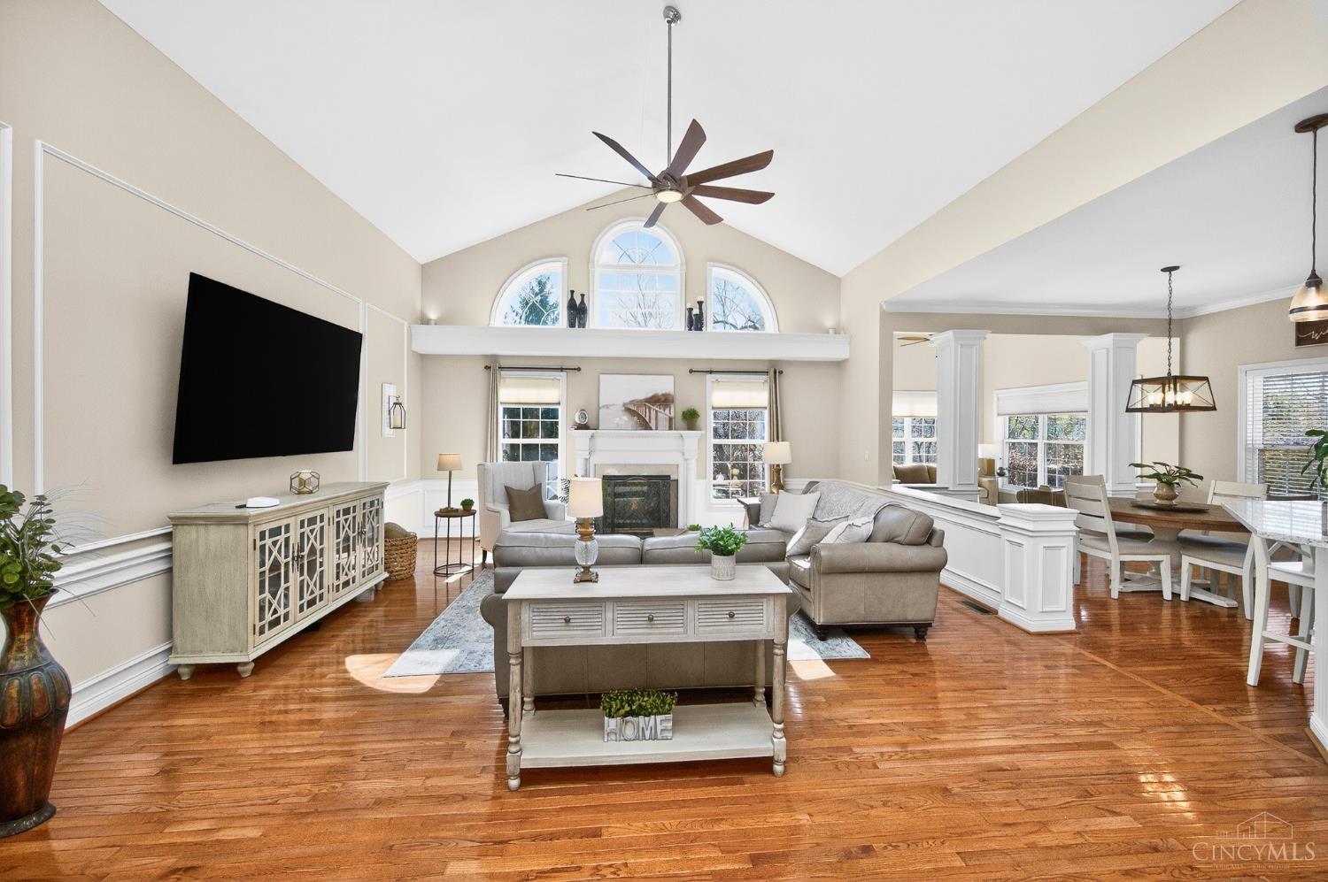 5641 Richmond Park Drive