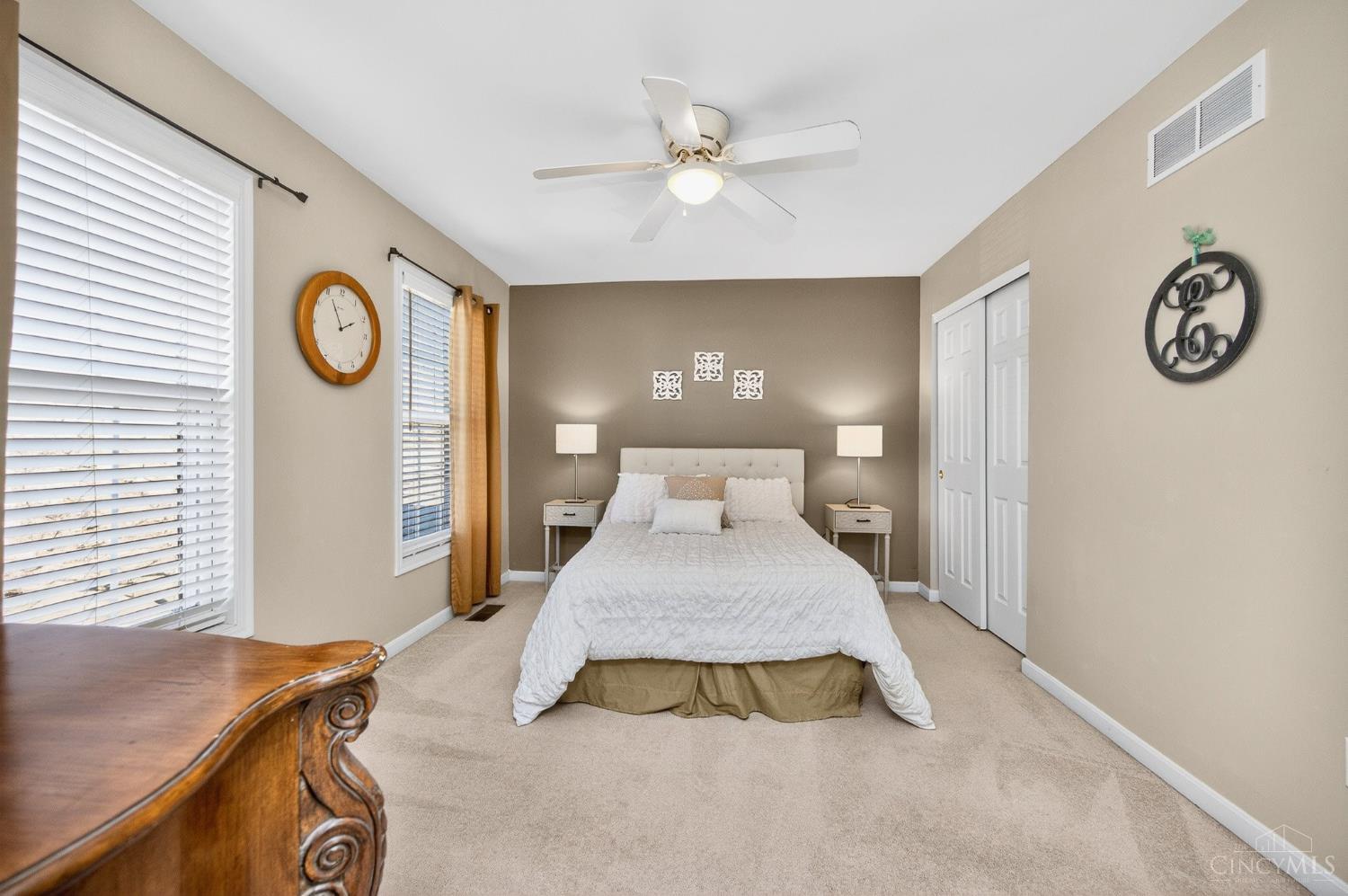 5641 Richmond Park Drive