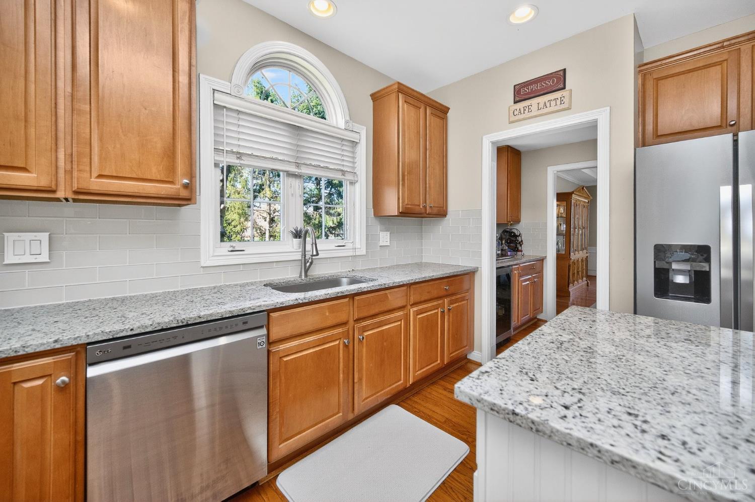 5641 Richmond Park Drive