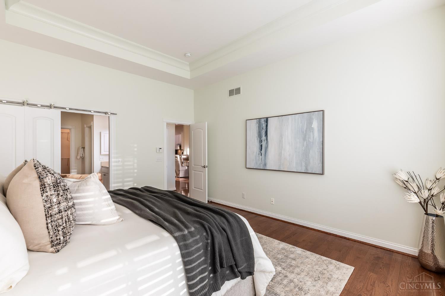 5873 Falling Brook Drive