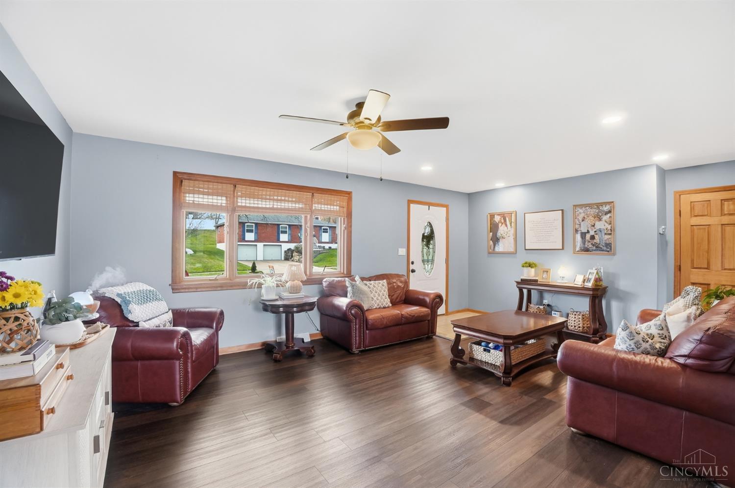 3376 Palmhill Lane